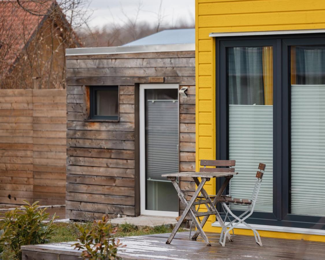 Tinylodge Am Ellertshaeuser See Stadtlauringen Kültér fotó